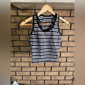 ‎Kids large tank top